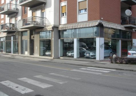 Brescia – Negozio e Showroom