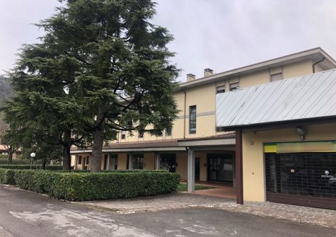 Cellatica – Locale Commerciale