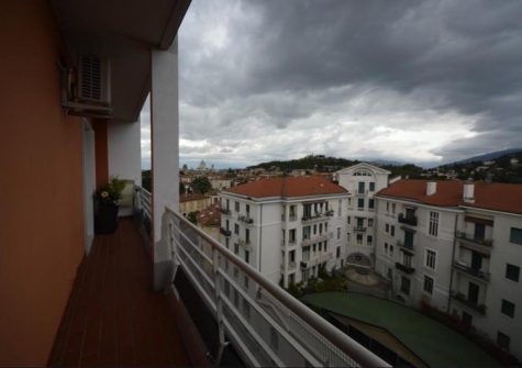 Brescia – Quadrilocale Vicino A Piazza Arnaldo