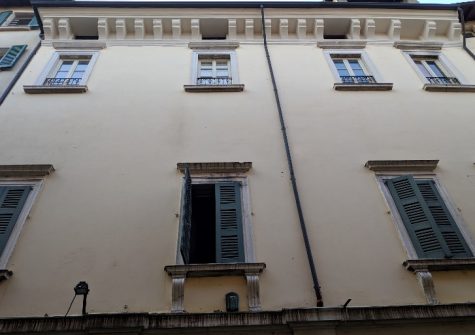 Brescia – Palazzo In Centro Storico