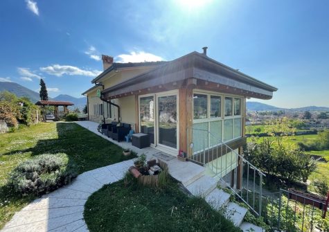 Collebeato – Villa Sulle Colline